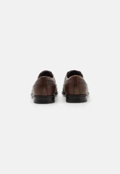 Pier One Leather - Veterschoenen - Brown -Pier One Verkoop ae2403256d344e32a3b1d4540c5bd418 scaled