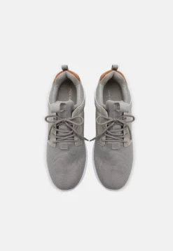Pier One Sneakers Laag - Light Grey 9 Pier One Sneakers Laag - Light Grey -Pier One Verkoop b71dd9058534408f8047bc0ef94b1b38 scaled