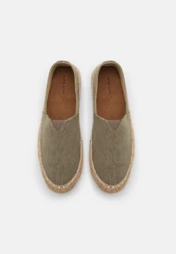 Pier One Espadrilles - Brown 9 Pier One Espadrilles - Brown -Pier One Verkoop b8b6a1b5c8f4462e91558b6bd6046520 scaled