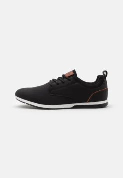 Pier One Sportieve Veterschoenen - Black
