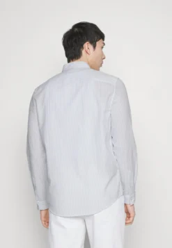 Pier One Overhemd - White/Light Blue -Pier One Verkoop bbe9bb77261549e4833cde47c28b7767 scaled