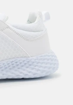 Pier One Sneakers Laag - White -Pier One Verkoop c83a727e356d413a8a799844dd9db372 scaled