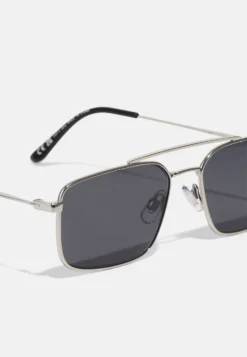 Pier One Zonnebril - Black 7 Pier One Zonnebril - Black -Pier One Verkoop d8dbc6c9c89343cd90f1980fe0622bc9 scaled