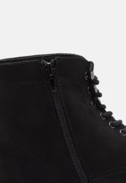 Pier One Veterboots - Black -Pier One Verkoop e18deb3b7fb74c8791934de01d1b8a60 scaled