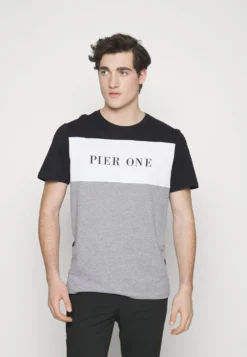 Pier One T-Shirt Print -Black
