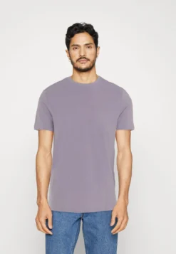 Pier One 5 Pack - T-Shirt Basic - White/Off-White/Lilac -Pier One Verkoop e599d059a0144284828124ae63540c76 scaled