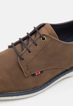 Pier One Sportieve Veterschoenen - Cognac -Pier One Verkoop f3bf10c0ed9949648551d0fb0413fba8 scaled